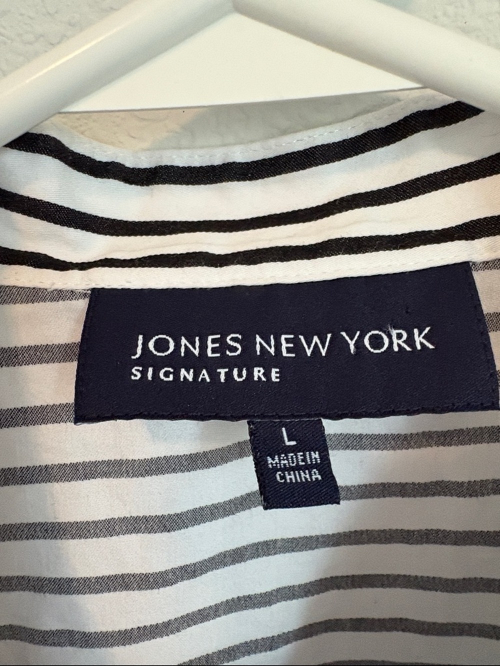 Jones New York Black and White Striped Sleeveless Peplum button up Blouse - Picture 2 of 7
